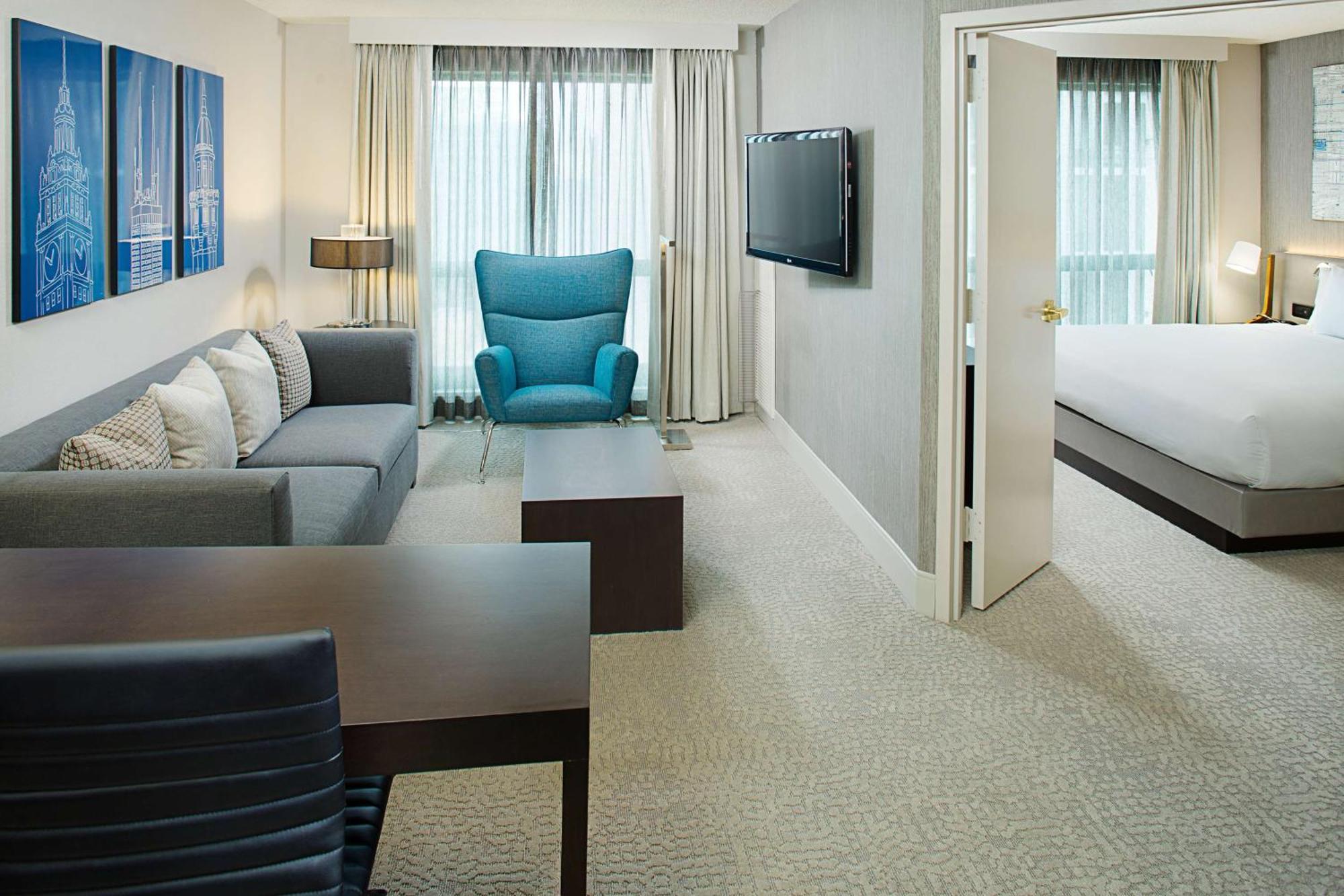 ฮิลตัน ชิคาโก แมคนิเซนต์ ไมล์ สวีท Hotel ภายนอก รูปภาพ