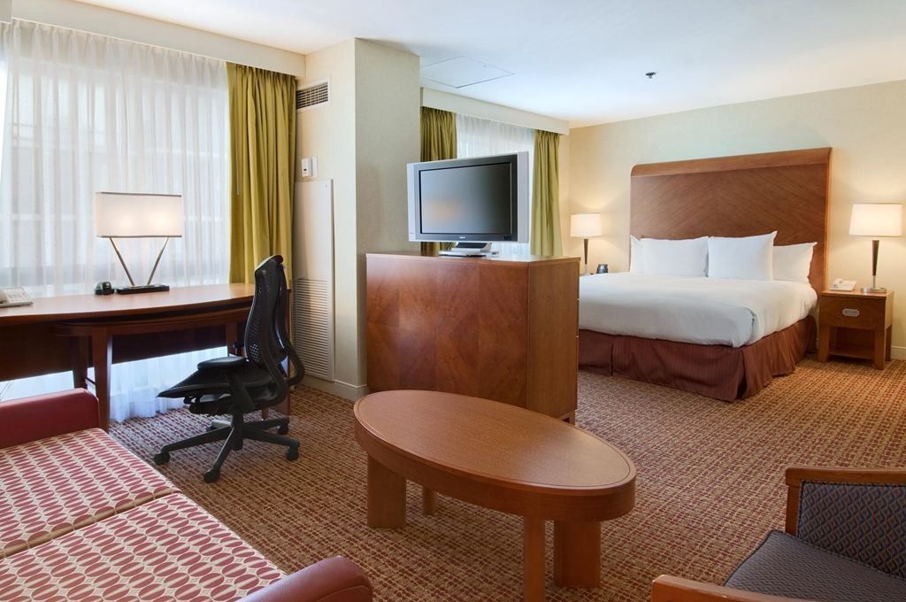 ฮิลตัน ชิคาโก แมคนิเซนต์ ไมล์ สวีท Hotel ห้อง รูปภาพ